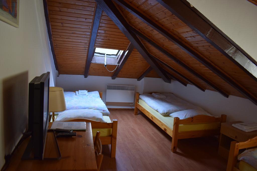 Bed and Breakfast Pensione Citta Vecchia Locarno Zewnętrze zdjęcie